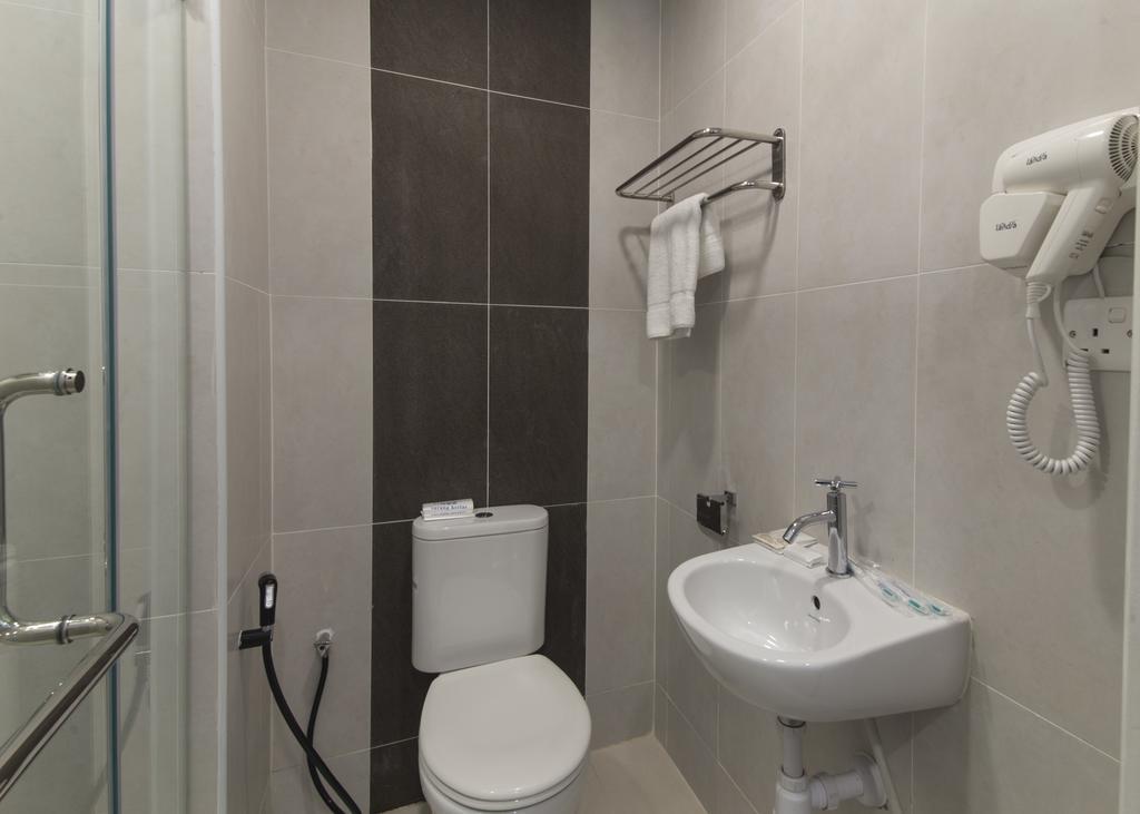 Family - Triple Queen Room,461107152:JPEG