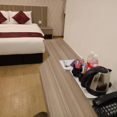 Signature International Hotel China Town-3